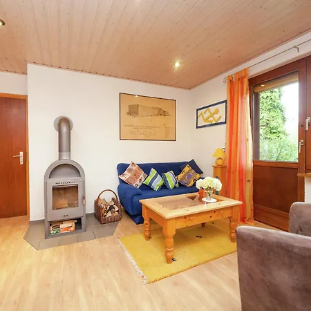 Apartman In Werratal With Terrace, Cleaning Included